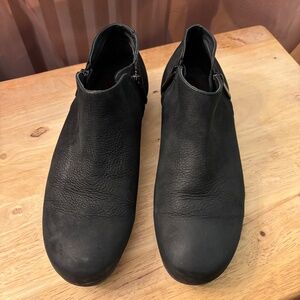 Fluevog RADIO RFI LOW ANKLE BOOT black